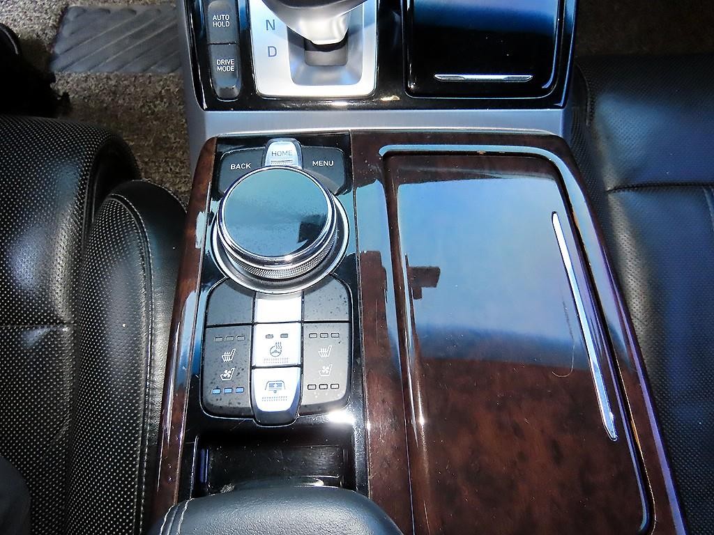 제네시스 EQ900 3.3 T-GDI AWD 프리미엄 럭셔리 이미지 14