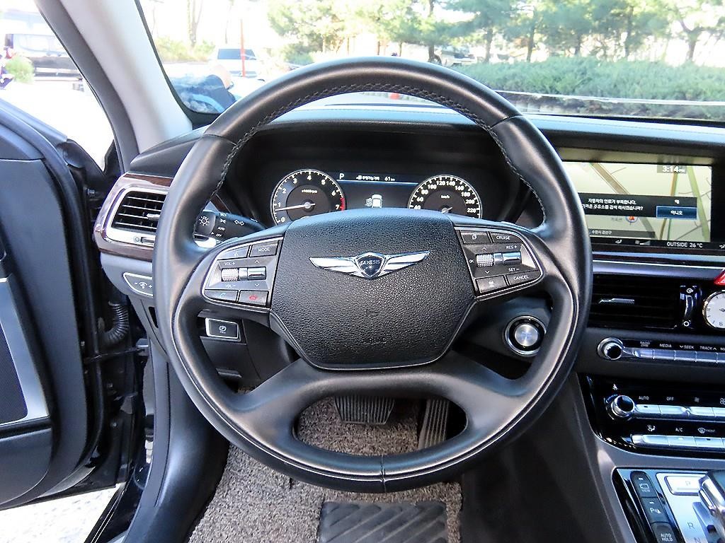 제네시스 EQ900 3.3 T-GDI AWD 프리미엄 럭셔리 이미지 8