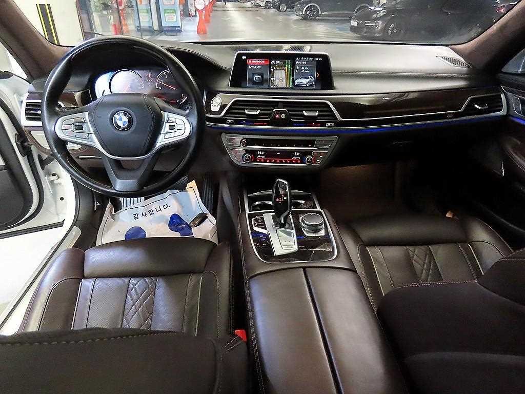 BMW 7시리즈 7시리즈 (G11) 750Li xDrive 프레스티지 이미지 10