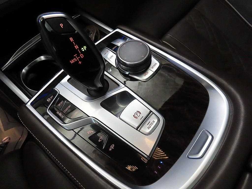 BMW 7시리즈 7시리즈 (G11) 750Li xDrive 프레스티지 이미지 12