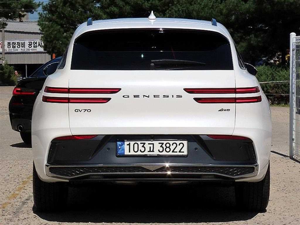 제네시스 GV70 2.5T 가솔린 AWD 기본형 이미지 4