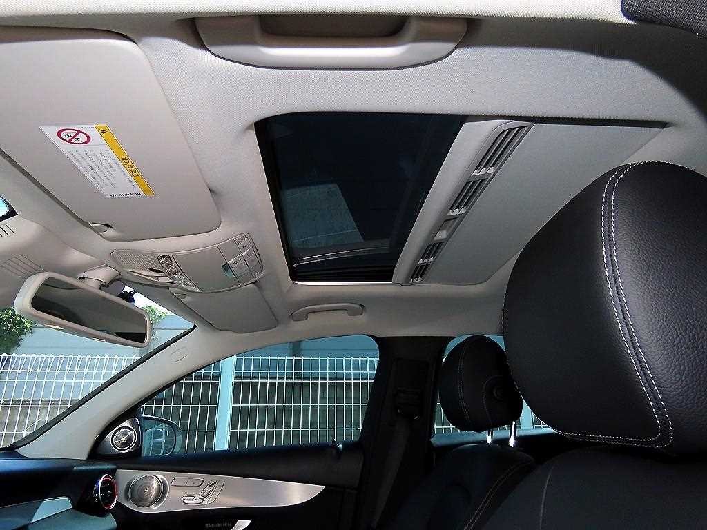 벤츠 GLC 클래스 GLC클래스 X253 GLC 220 d 4MATIC 쿠페 이미지 15