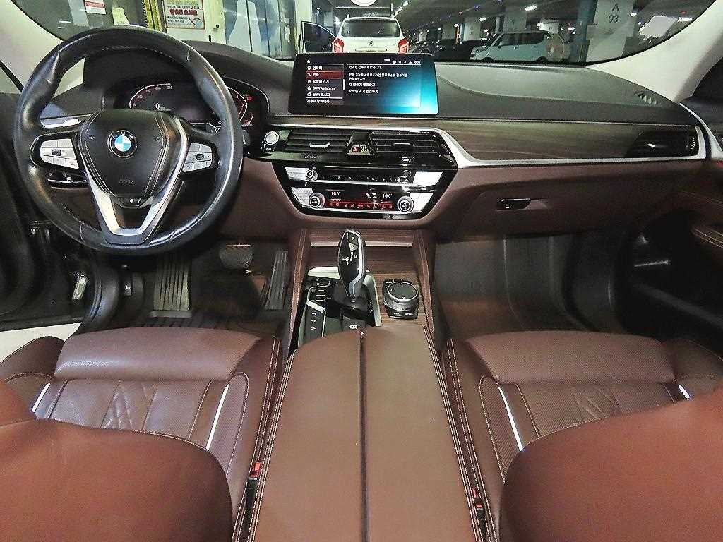 BMW 그란투리스모 6시리즈 GT (G32) 620d 럭셔리 이미지 10