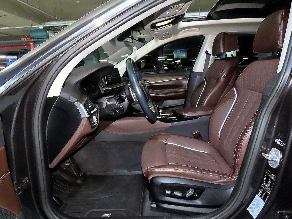 BMW 그란투리스모 6시리즈 GT (G32) 620d 럭셔리 이미지 6