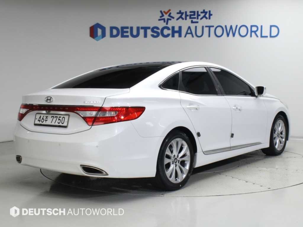 현대 그랜저 그랜저 HG LPG HG300 익스클루시브 이미지 2