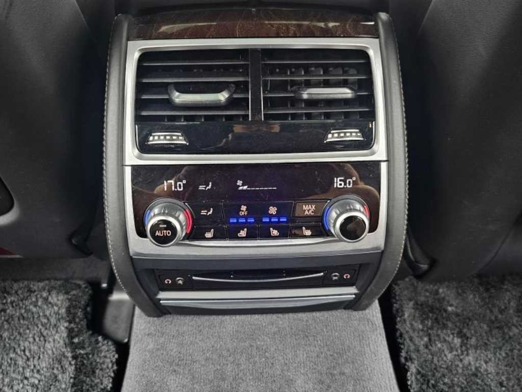 BMW 7시리즈 7시리즈 (G11) 750Li xDrive 디자인 퓨어 엑설런스 이미지 16