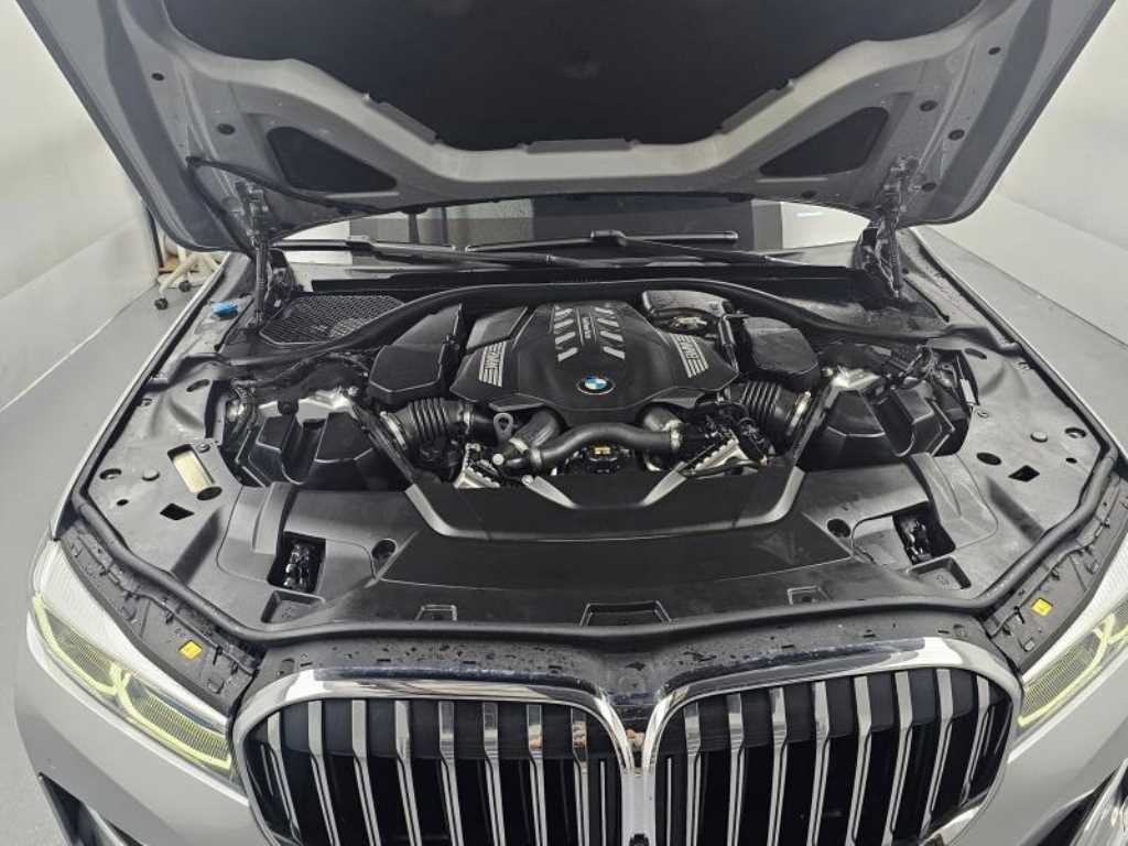 BMW 7시리즈 7시리즈 (G11) 750Li xDrive 디자인 퓨어 엑설런스 이미지 6
