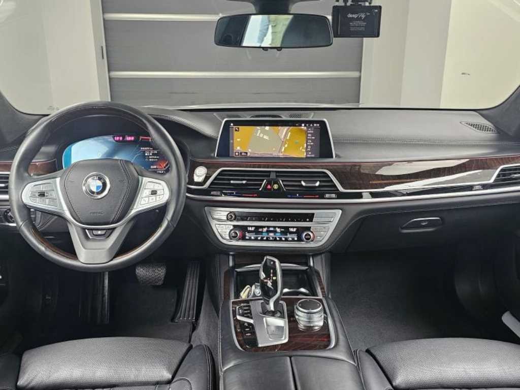 BMW 7시리즈 7시리즈 (G11) 750Li xDrive 디자인 퓨어 엑설런스 이미지 7