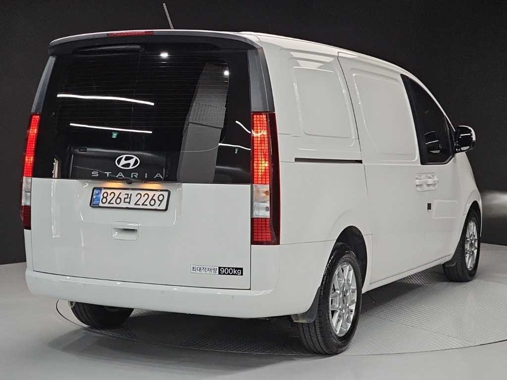 현대 스타리아 2WD 디젤 카고 모던 3인승 이미지 4