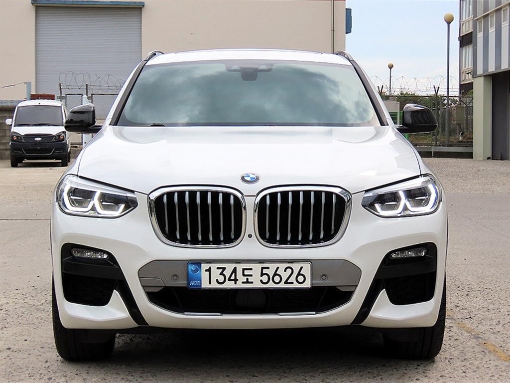 BMW X4 X4 (G02) xDrive 20i M 스포츠 X 온라인 익스클루시브 에디션 이미지 1