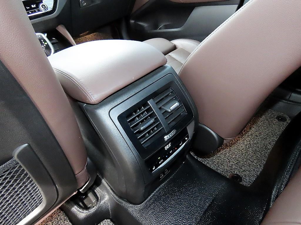 BMW X4 X4 (G02) xDrive 20i M 스포츠 X 온라인 익스클루시브 에디션 이미지 15