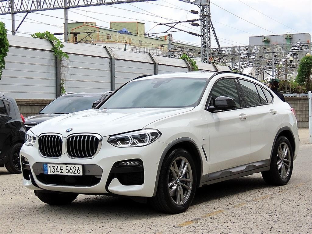BMW X4 X4 (G02) xDrive 20i M 스포츠 X 온라인 익스클루시브 에디션 이미지 2