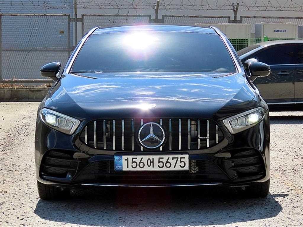 벤츠 A 클래스 A클래스 W177 A250 4MATIC 세단 이미지 1