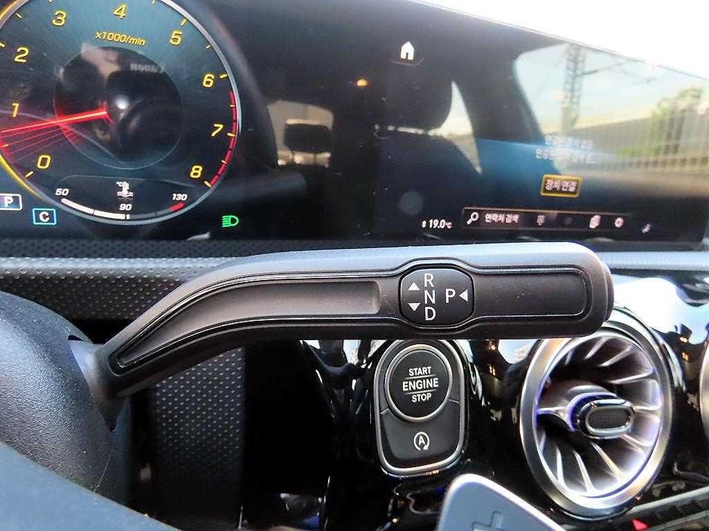 벤츠 A 클래스 A클래스 W177 A250 4MATIC 세단 이미지 10