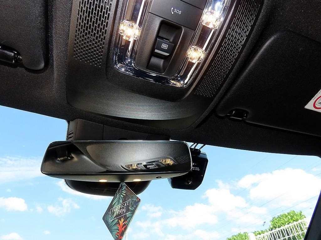 벤츠 A 클래스 A클래스 W177 A250 4MATIC 세단 이미지 14