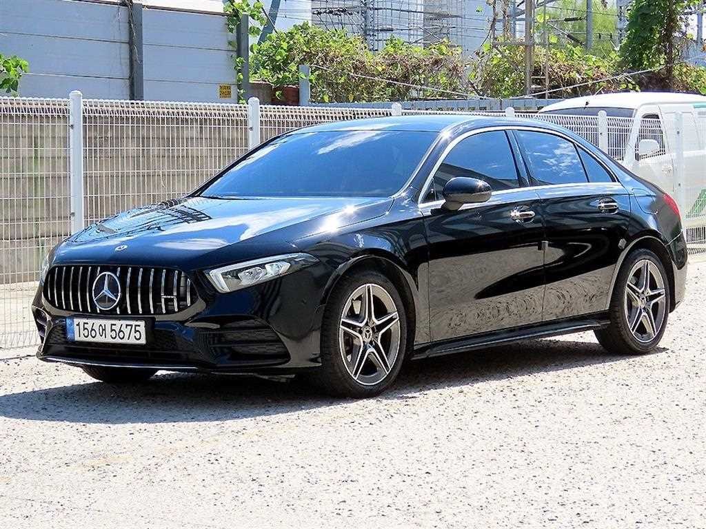 벤츠 A 클래스 A클래스 W177 A250 4MATIC 세단 이미지 2