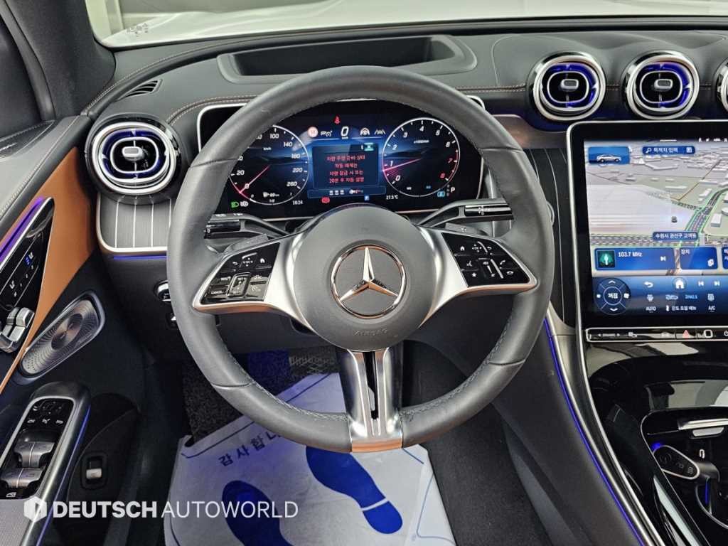벤츠 GLC 클래스 GLC클래스 X254 GLC300 4MATIC 쿠페 아방가르드 이미지 13