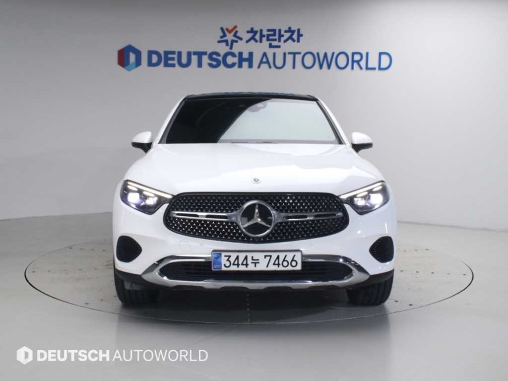 벤츠 GLC 클래스 GLC클래스 X254 GLC300 4MATIC 쿠페 아방가르드 이미지 3