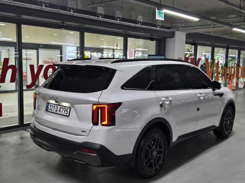 기아 쏘렌토 더 뉴 쏘렌토 4세대 하이브리드 1.6T 4WD 시그니처 그래비티 이미지 4