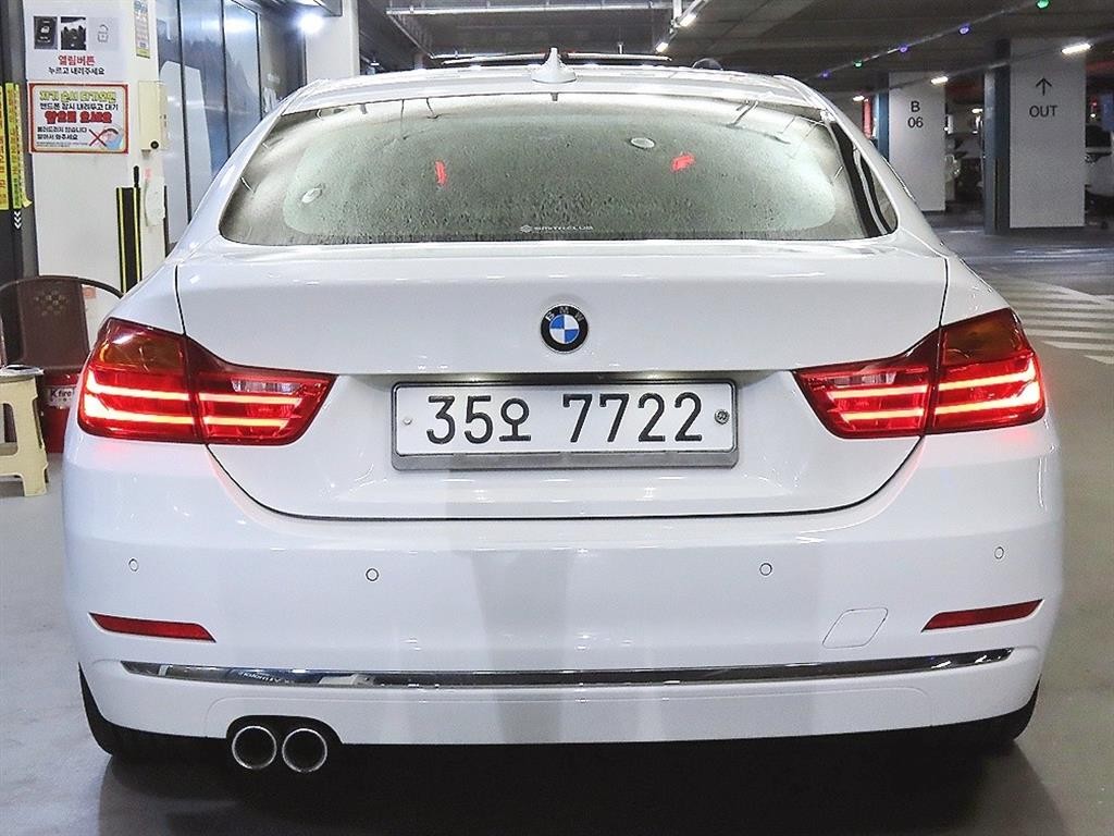 BMW 4시리즈 4시리즈 (F32) 420d 그란쿠페 럭셔리 이미지 5