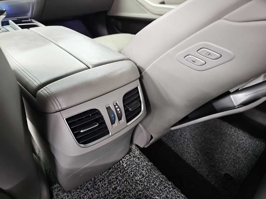 제네시스 G80 3.3 GDI AWD 럭셔리 이미지 13