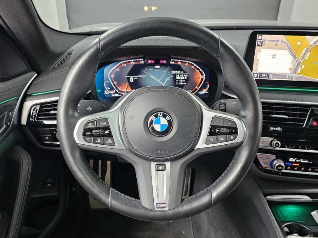 BMW 5시리즈 5시리즈 (G30) 523d M 스포츠 이미지 13