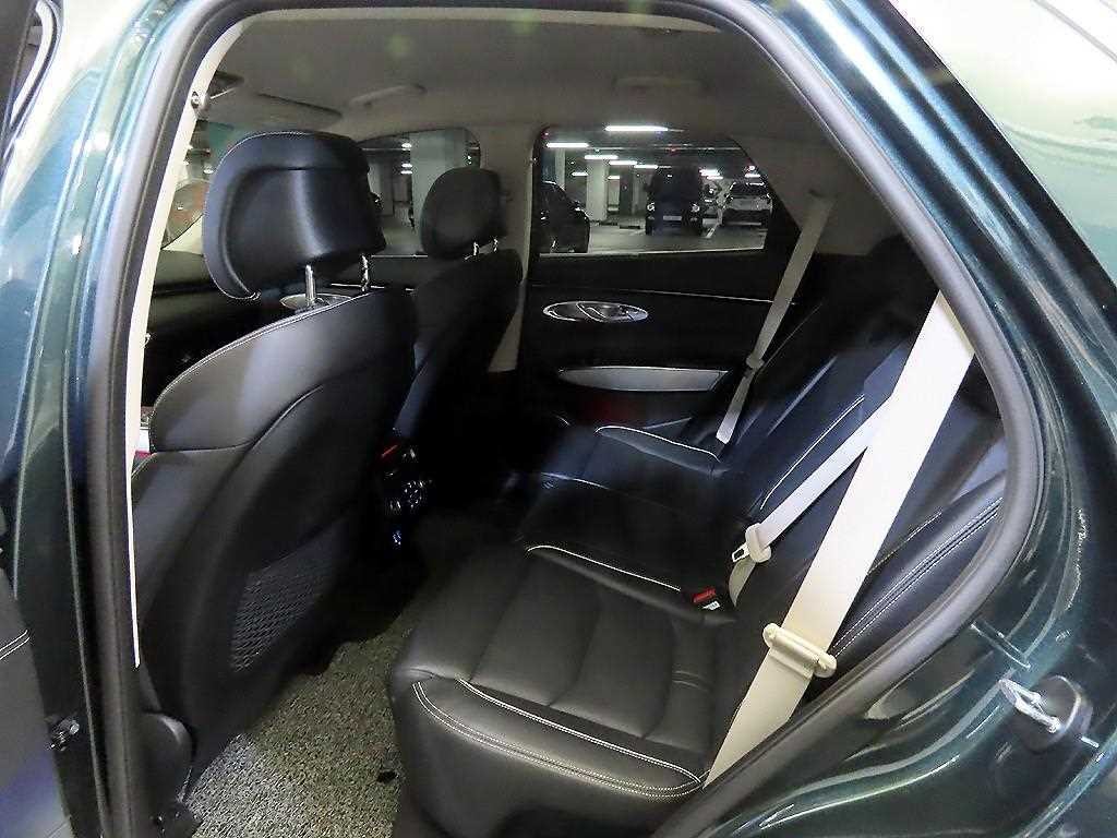 제네시스 GV70 일렉트리파이드 GV70 e-AWD 이미지 7
