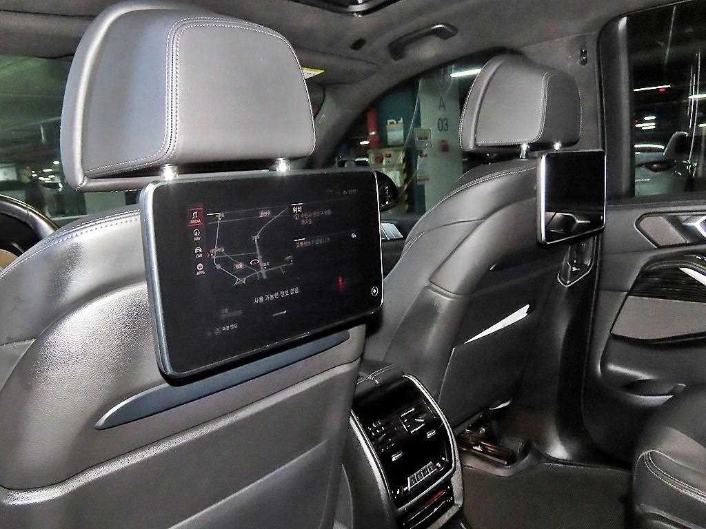 BMW X7 X7 (G07) xDrive 40i M 스포츠 이미지 14