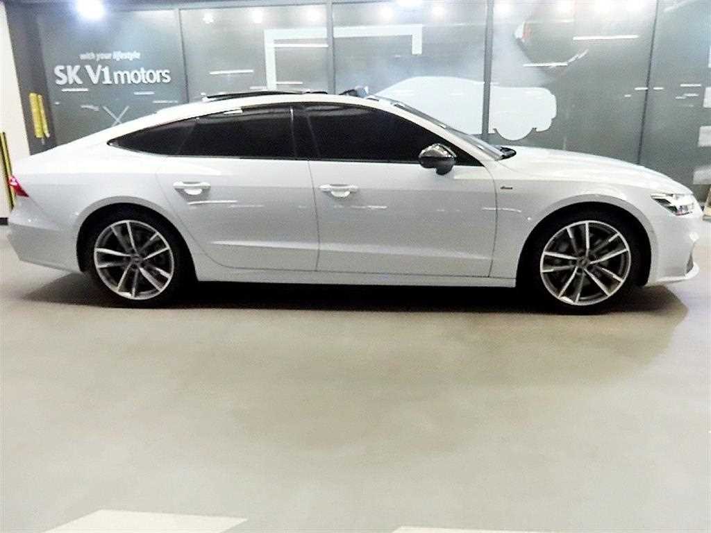 아우디 A7 A7 (4K) 55 TFSI 콰트로 프리미엄 이미지 3