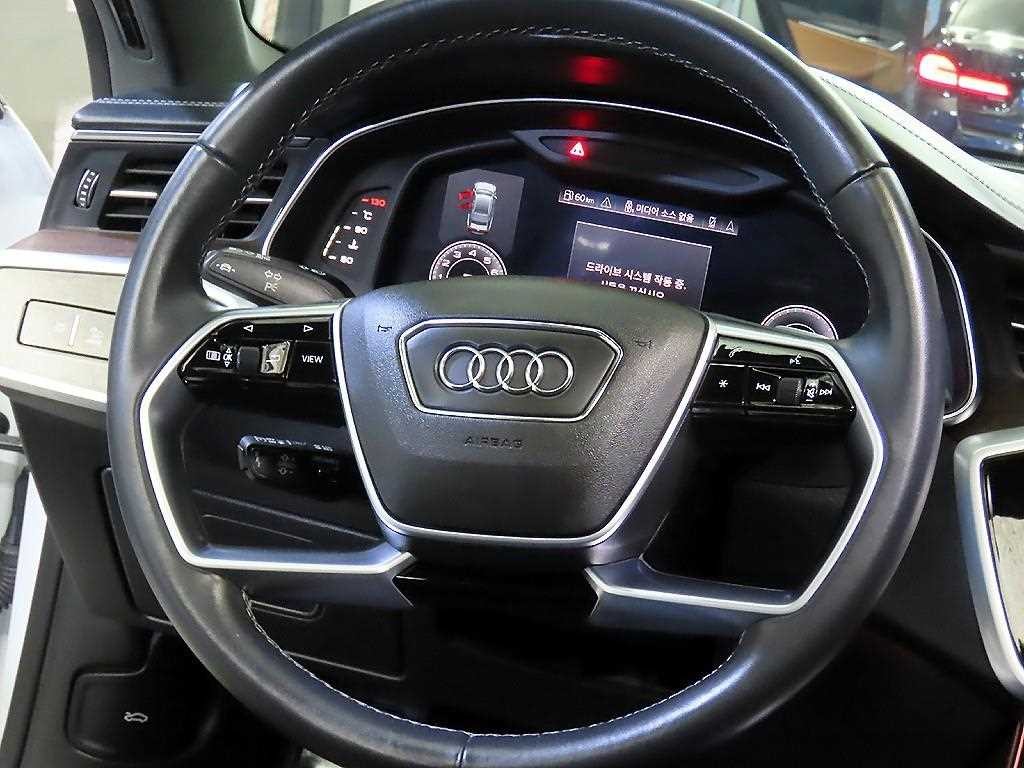 아우디 A7 A7 (4K) 55 TFSI 콰트로 프리미엄 이미지 8