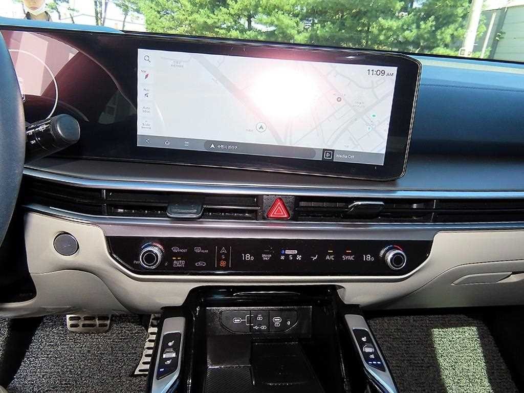 기아 쏘렌토 더 뉴 쏘렌토 4세대 하이브리드 1.6T 2WD 시그니처 그래비티 이미지 13