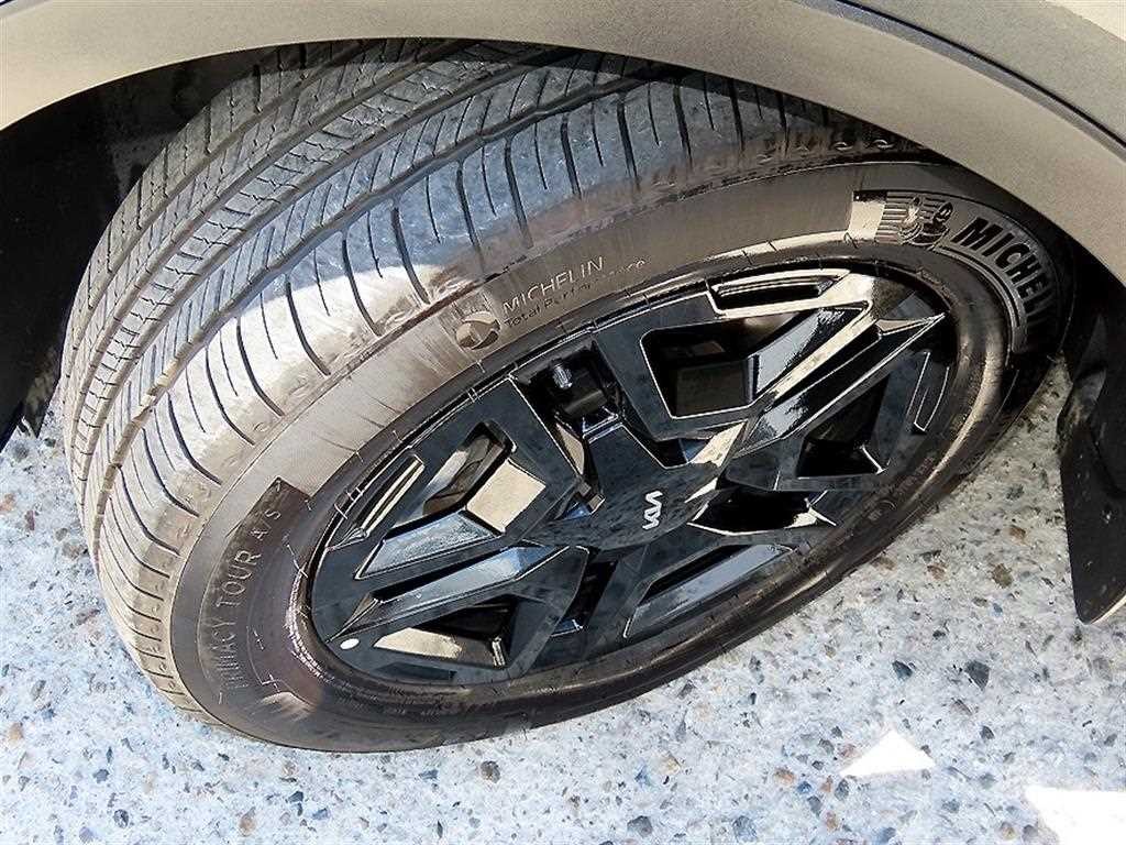 기아 쏘렌토 더 뉴 쏘렌토 4세대 하이브리드 1.6T 2WD 시그니처 그래비티 이미지 20