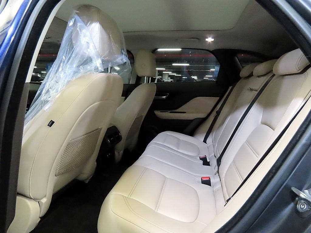 재규어 F-PACE 20d 프레스티지 이미지 7