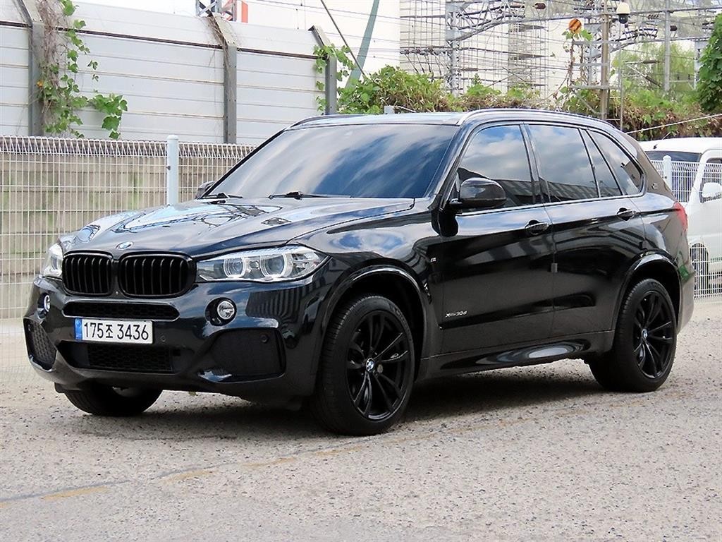 BMW X5 X5 (F15) xDrive 30d 비전 100에디션 이미지 2