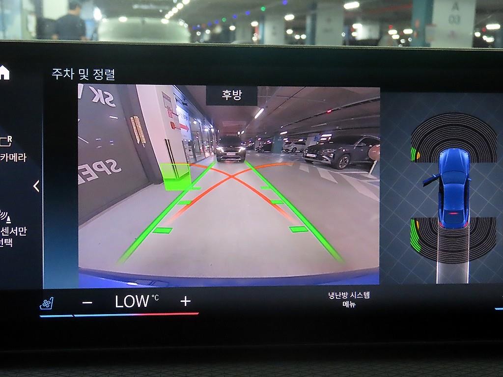 BMW i4 eDrive 40 M 스포츠 프로 이미지 15