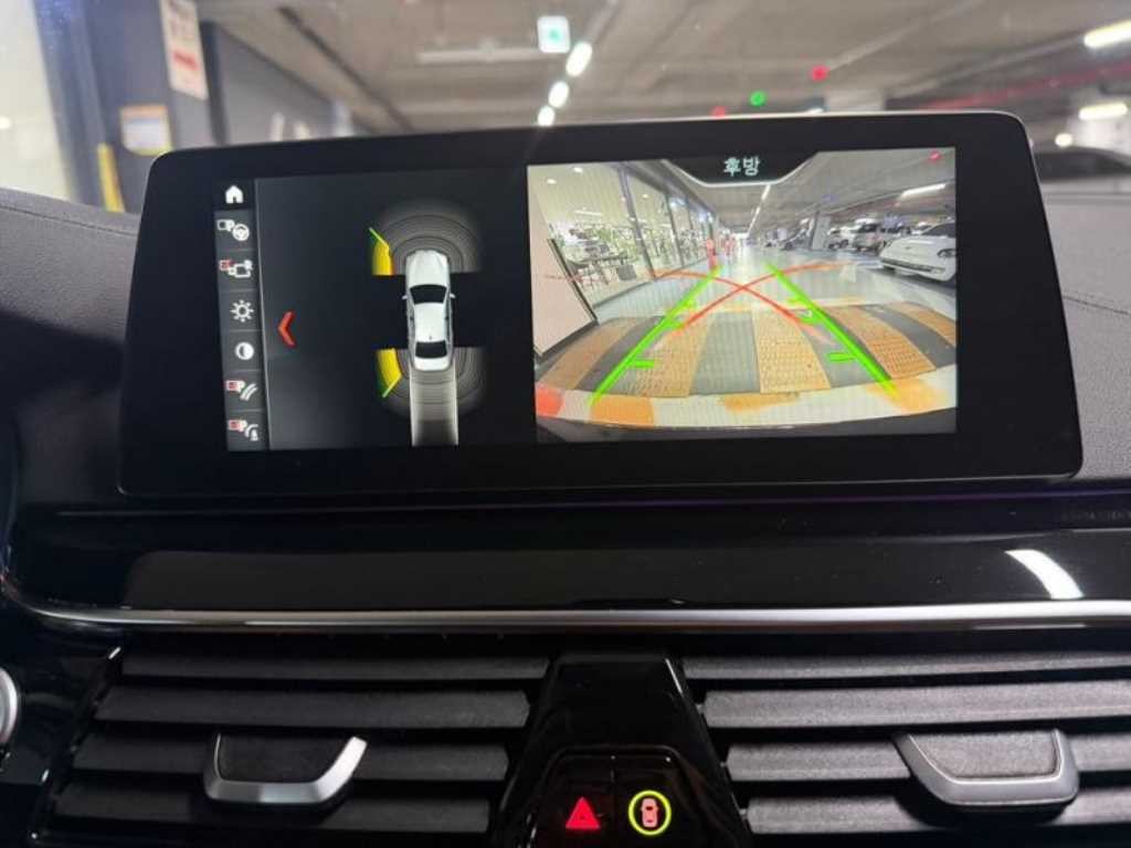 BMW 5시리즈 5시리즈 (G30) 520i 럭셔리 이미지 11