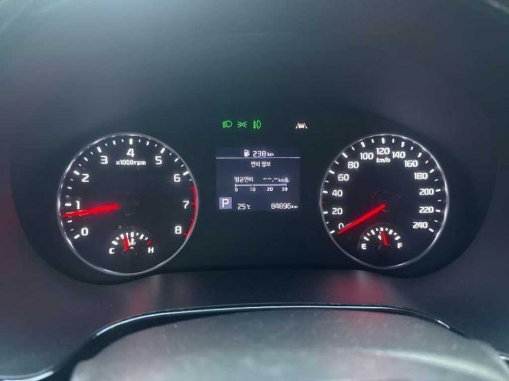 기아 셀토스 가솔린 1.6 터보 2WD 노블레스 이미지 4