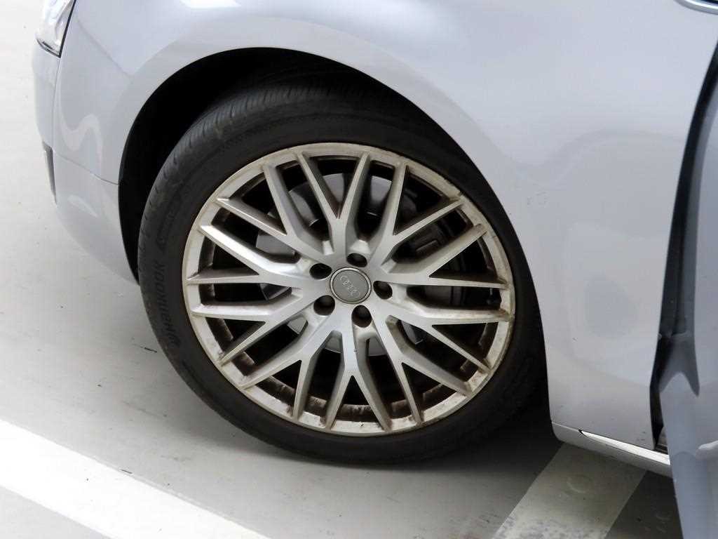 아우디 A8 뉴A8 50 TDI 콰트로 디자인 LWB 이미지 19