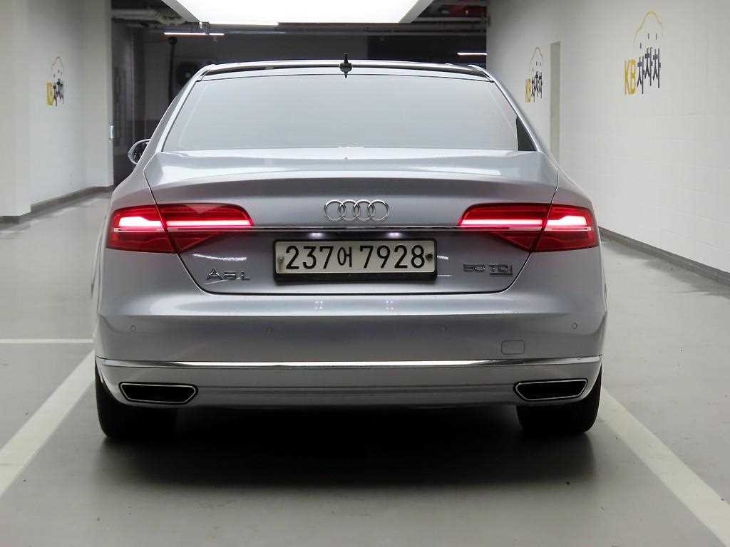 아우디 A8 뉴A8 50 TDI 콰트로 디자인 LWB 이미지 3