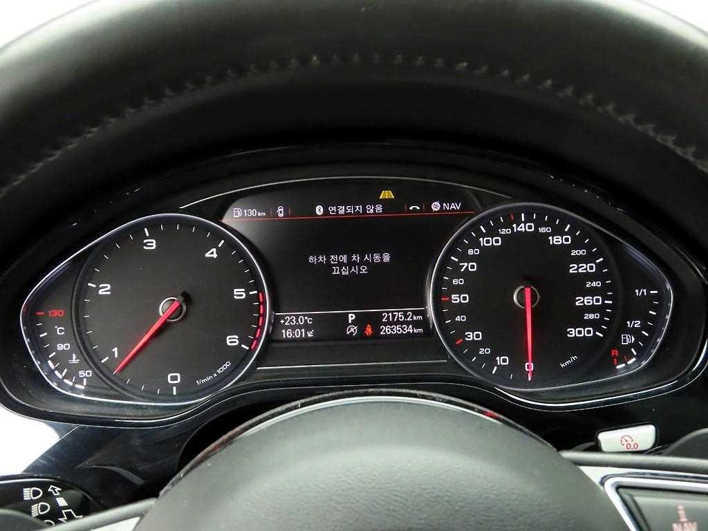 아우디 A8 뉴A8 50 TDI 콰트로 디자인 LWB 이미지 5