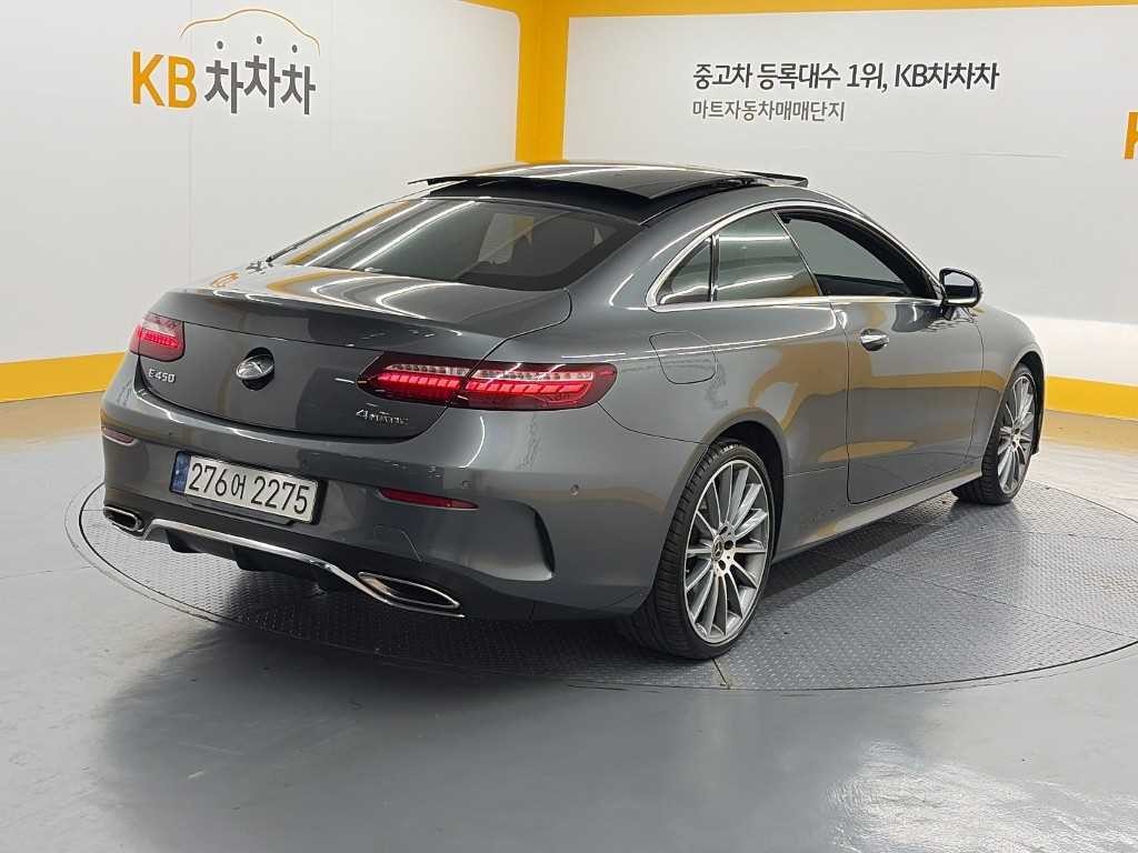 벤츠 E 클래스 E-클래스 W213 E450 4MATIC 쿠페 이미지 4