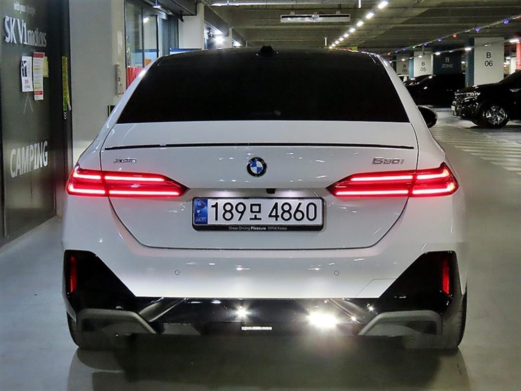 BMW 5시리즈 5시리즈 (G60) 530i xDrive M 스포츠 프로 스페셜 에디션 이미지 5