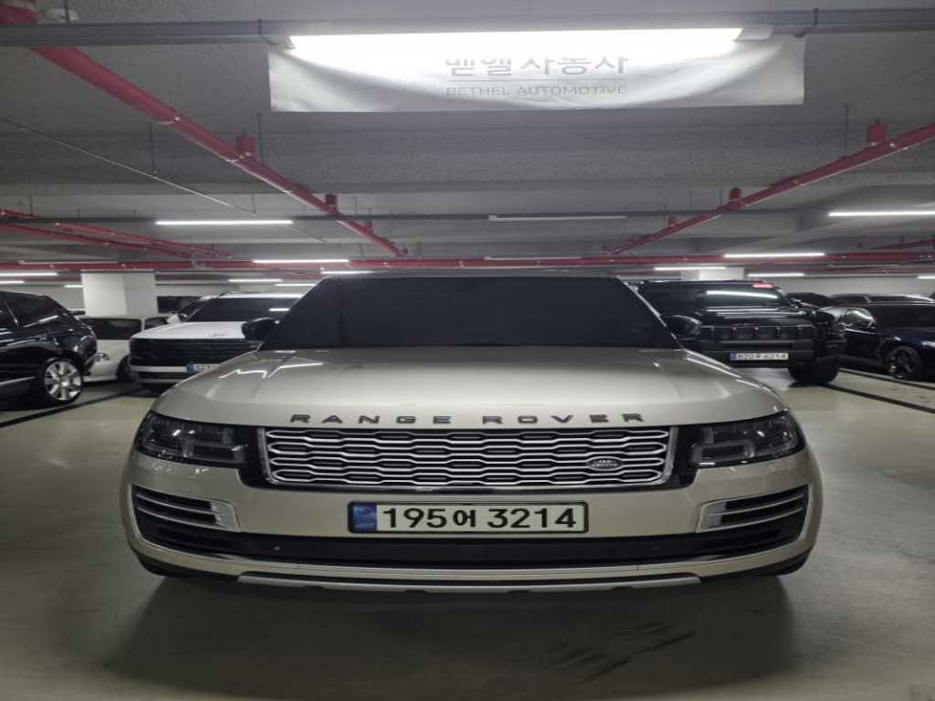 랜드로버 레인지로버 레인지로버 4세대 4.4 SDV8 VOGUE SE 디젤 이미지 1