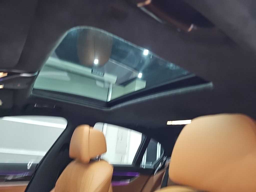 BMW 7시리즈 7시리즈 (G11) 730d xDrive 디자인 퓨어 엑설런스 이미지 15