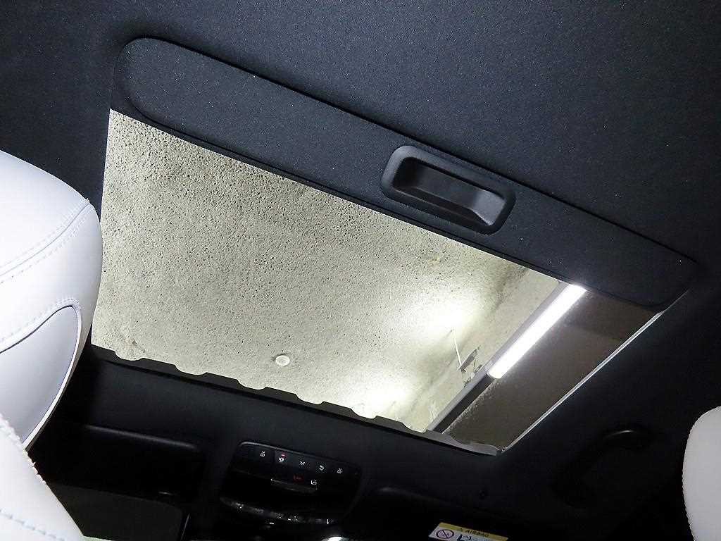 벤츠 E 클래스 E-클래스 W213 E220d 4MATIC AMG라인 이미지 17