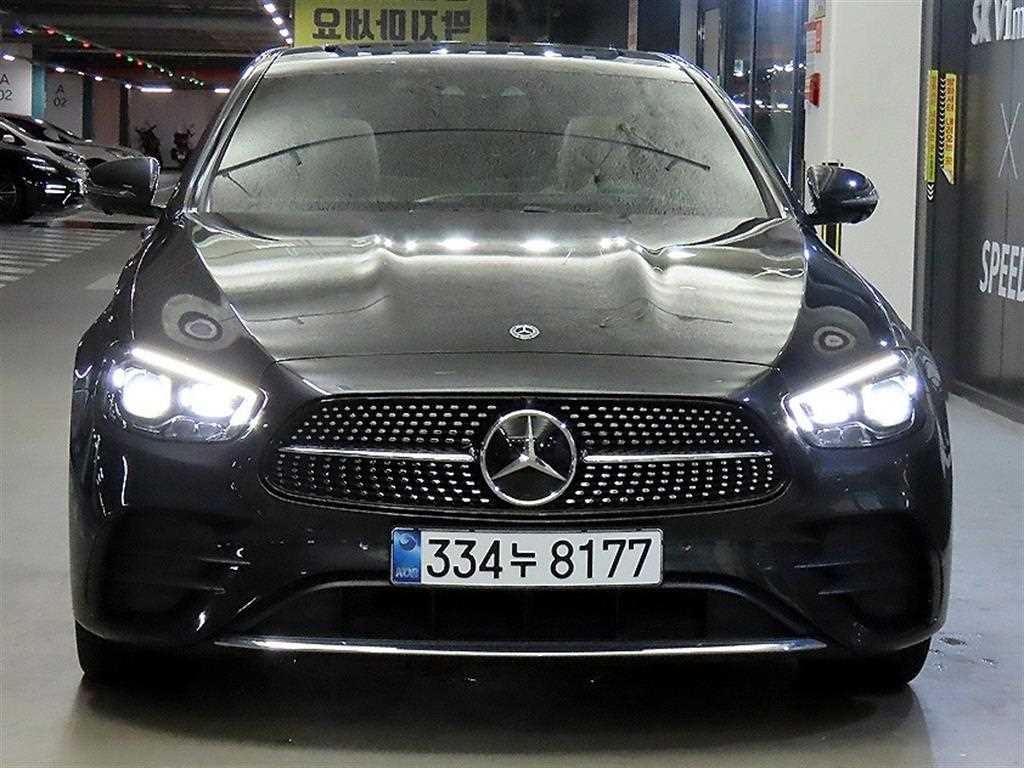 벤츠 E 클래스 E-클래스 W213 E220d 4MATIC AMG라인 이미지 2
