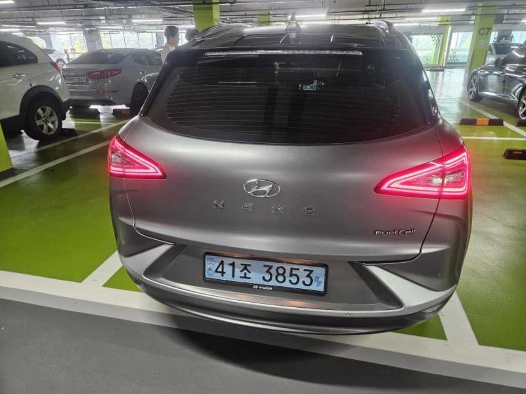 현대 넥쏘 프리미엄 이미지 3