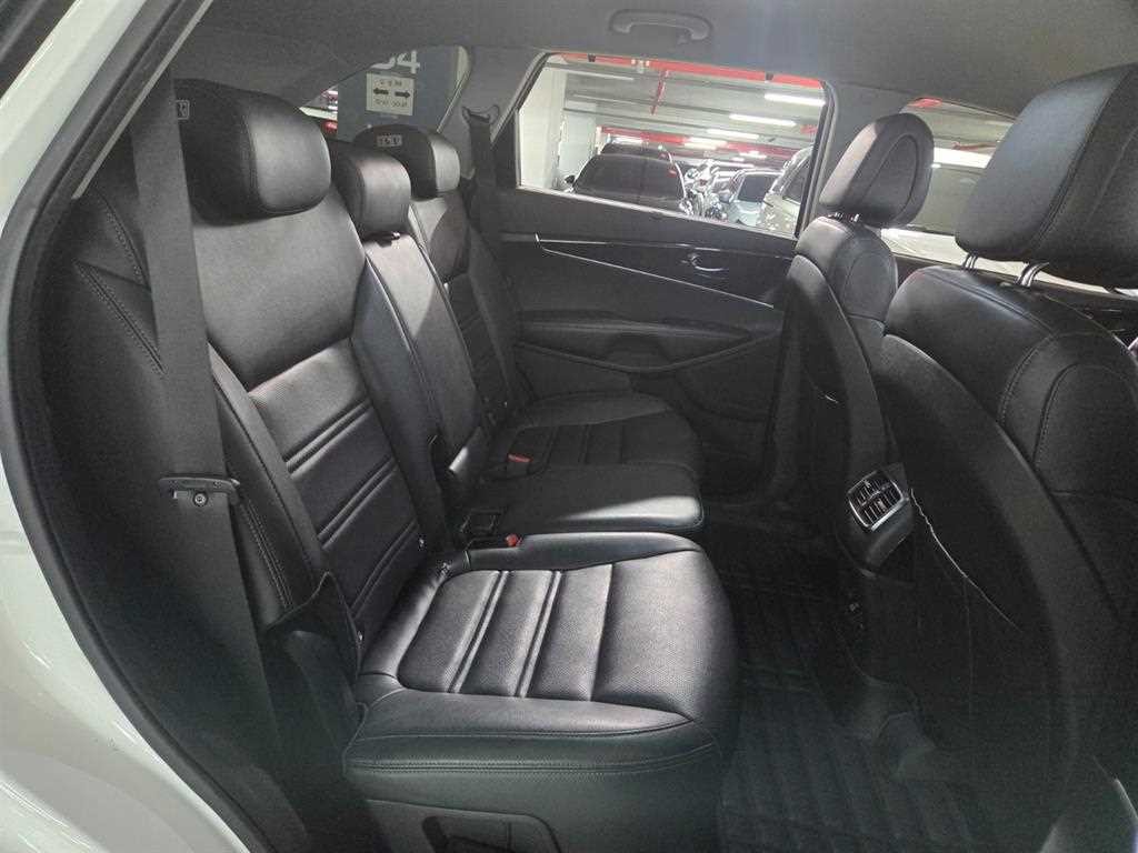 기아 쏘렌토 올 뉴 쏘렌토 디젤 2WD 2.0 노블레스 이미지 8