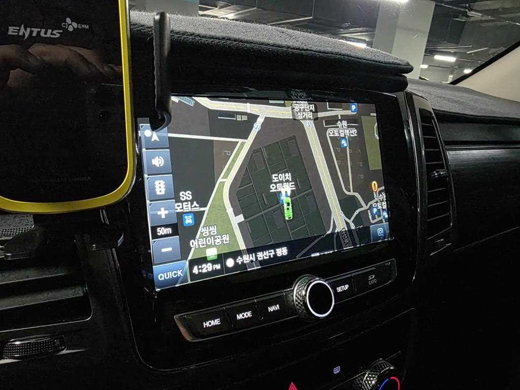 KG모빌리티(쌍용) 렉스턴 G4렉스턴 디젤 2.2 4WD 유라시아 에디션 이미지 11