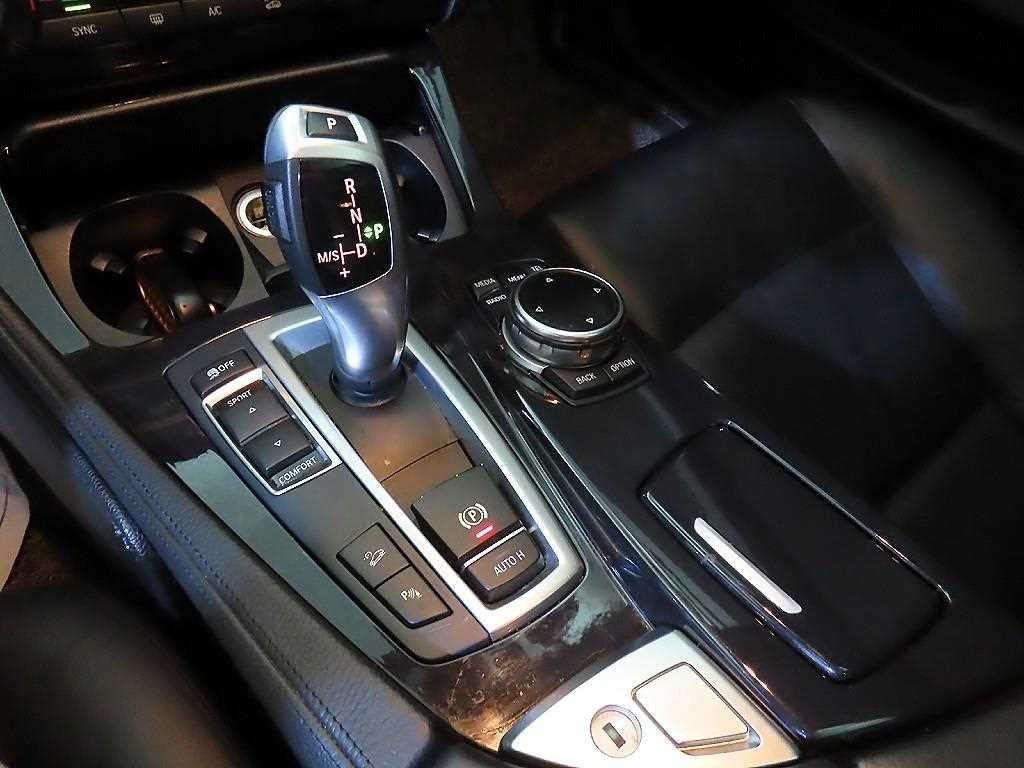 BMW 5시리즈 5시리즈 (F10) 520d xDrive 이미지 10